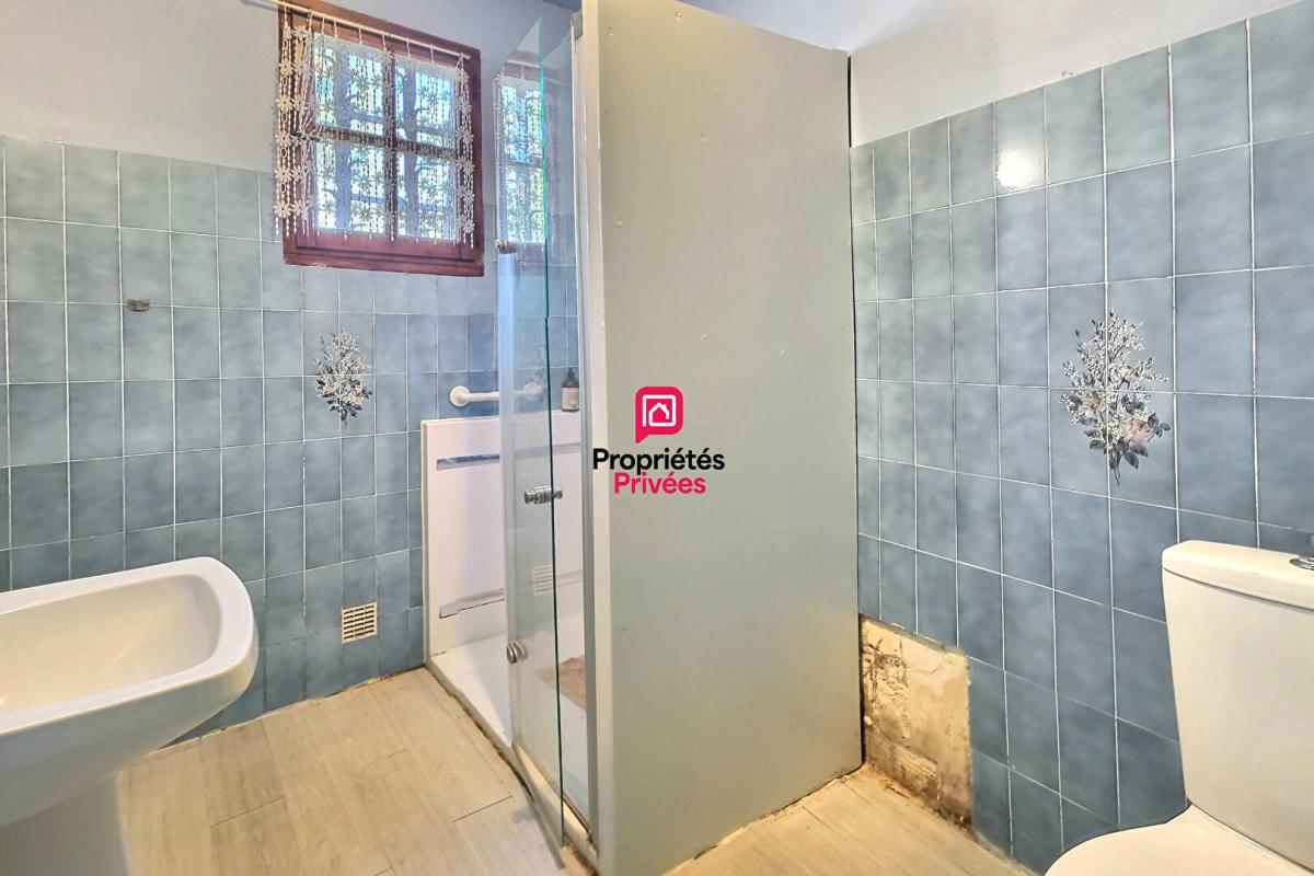 CLARET Maison 3 chambres - 120 m² avec jardin et garage à Claret 11