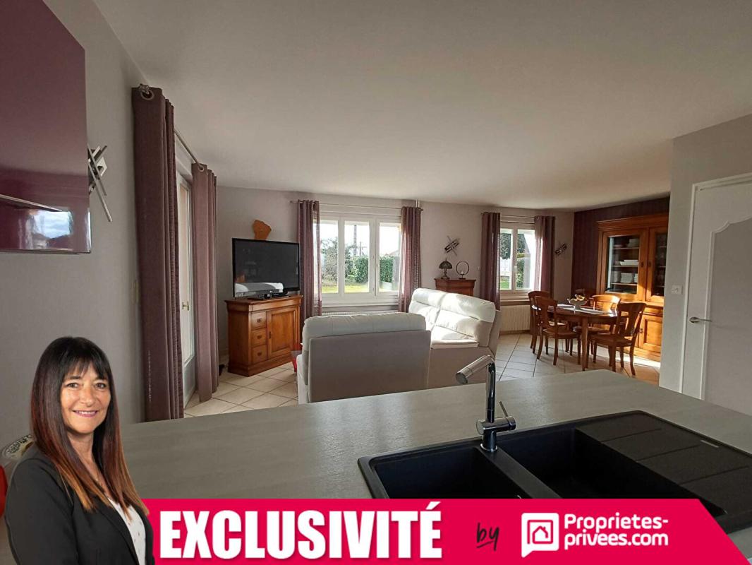 LA PACAUDIERE Maison Saint Martin d'Estreaux 9 pièce(s) 154 m2 7