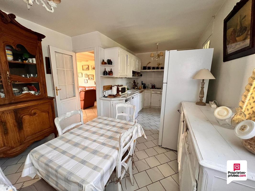 COMMENY (95450) COMMENY, Maison familiale 7 pièces, 5 chambres, sous-sol total et jardin 3