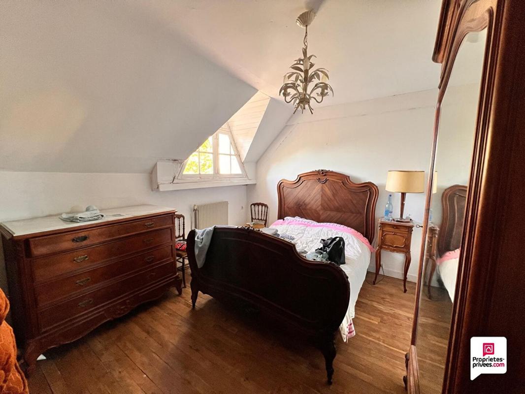 COMMENY (95450) COMMENY, Maison familiale 7 pièces, 5 chambres, sous-sol total et jardin 7