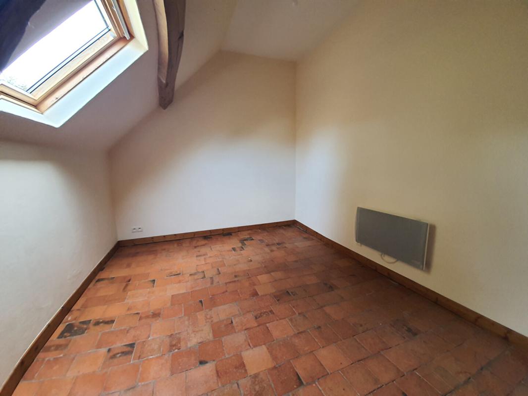 LOCHE-SUR-INDROIS Maison Loche Sur Indrois 5 pièce(s) 115 m2 11