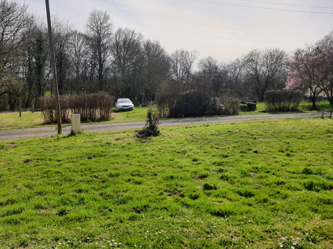 LOCHE-SUR-INDROIS Maison Loche Sur Indrois 5 pièce(s) 115 m2 6