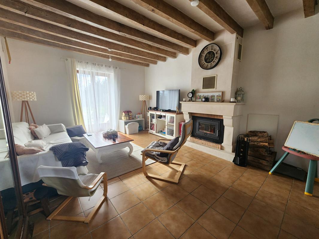 LOCHE-SUR-INDROIS Maison Loche Sur Indrois 5 pièce(s) 115 m2 7