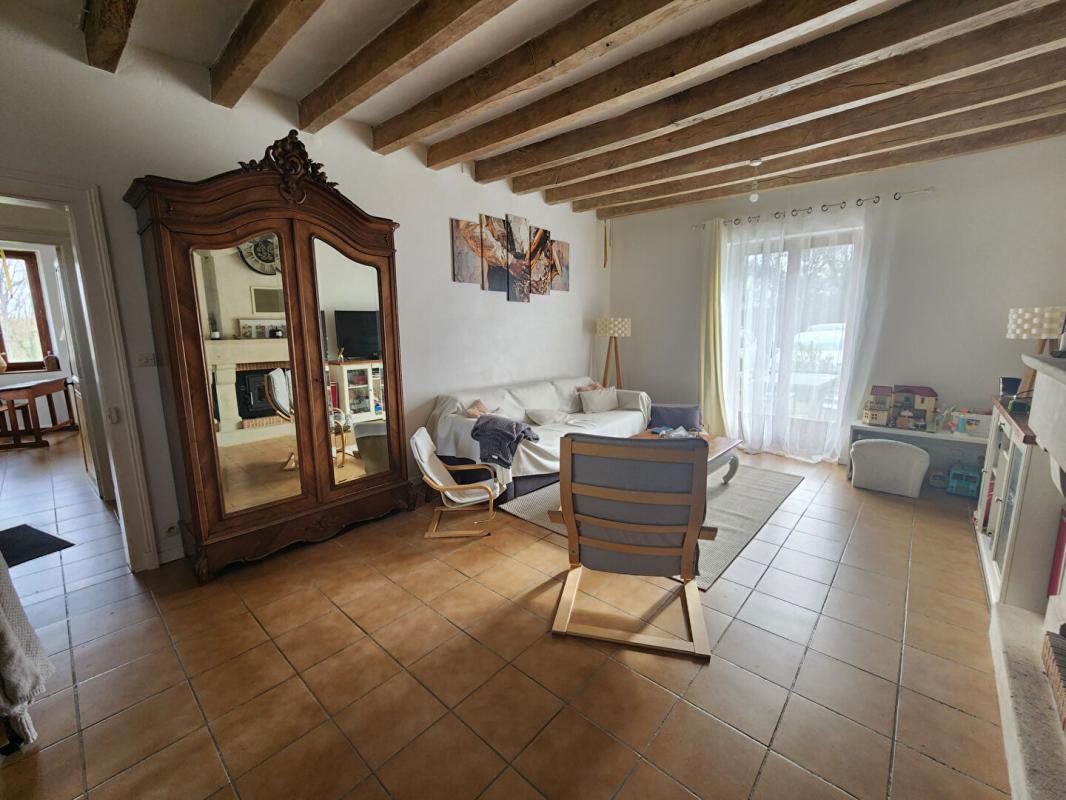 LOCHE-SUR-INDROIS Maison Loche Sur Indrois 5 pièce(s) 115 m2 8