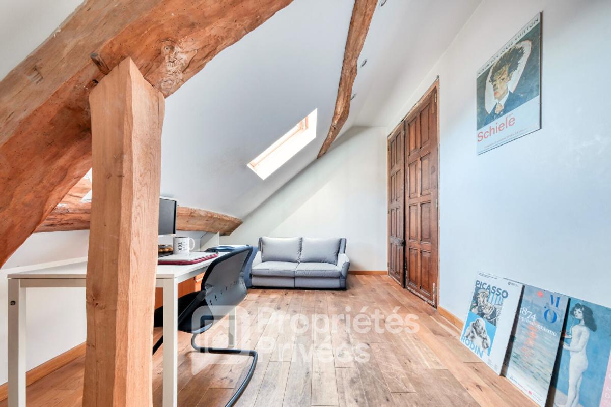 ORSAY Maison familiale et son séjour cathédrale 11