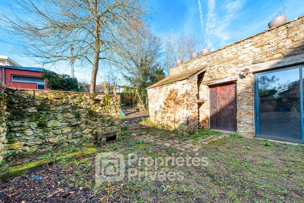 ORSAY Maison familiale et son séjour cathédrale 14