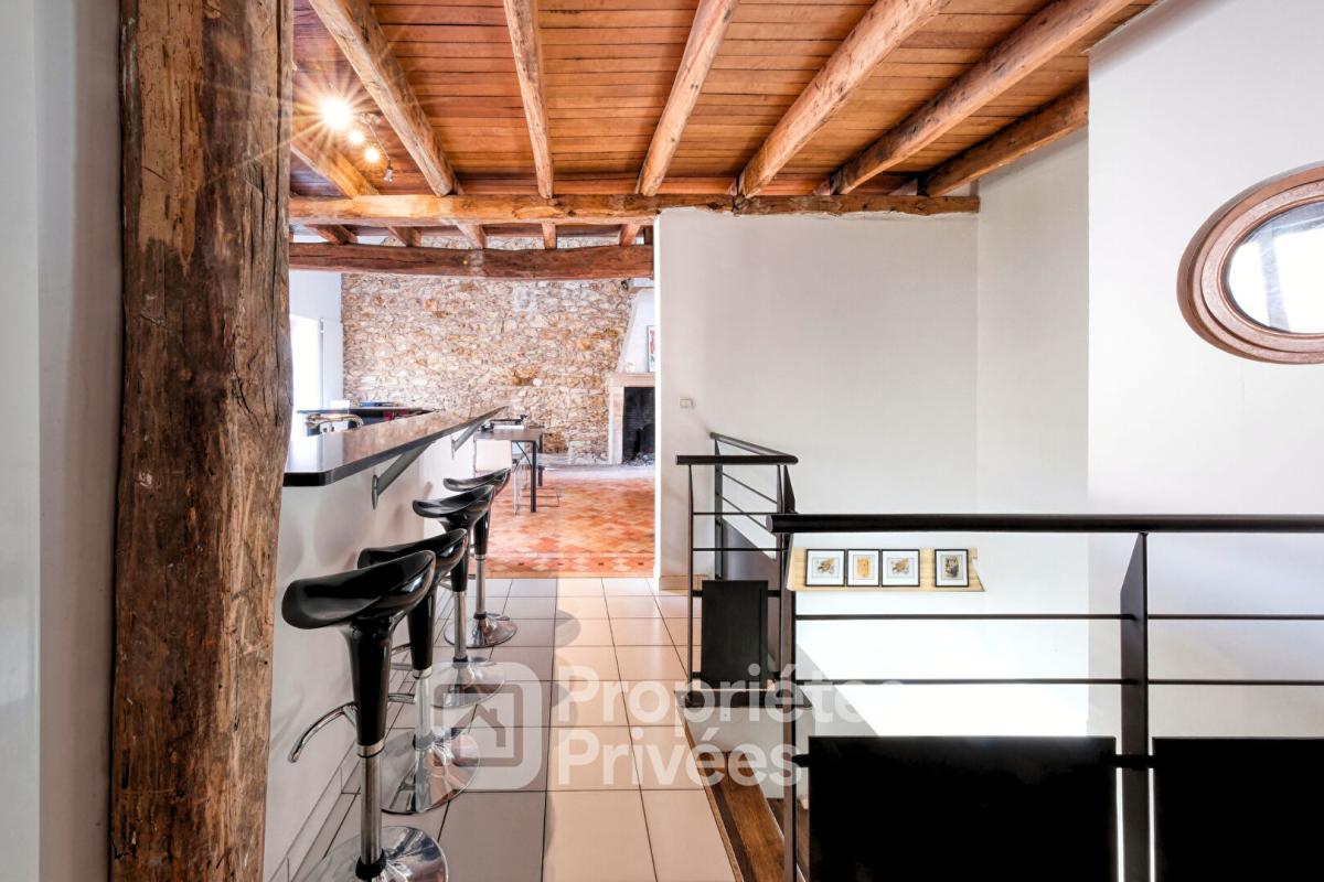 ORSAY Maison familiale et son séjour cathédrale 6