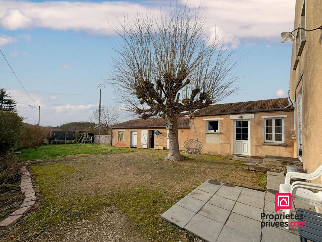 AVALLON Maison Avallon 4 chambres avec terrain et dépendance 11