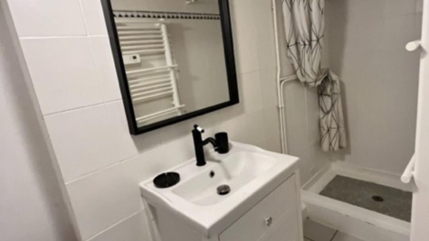 BORDEAUX Studio en souplex 6