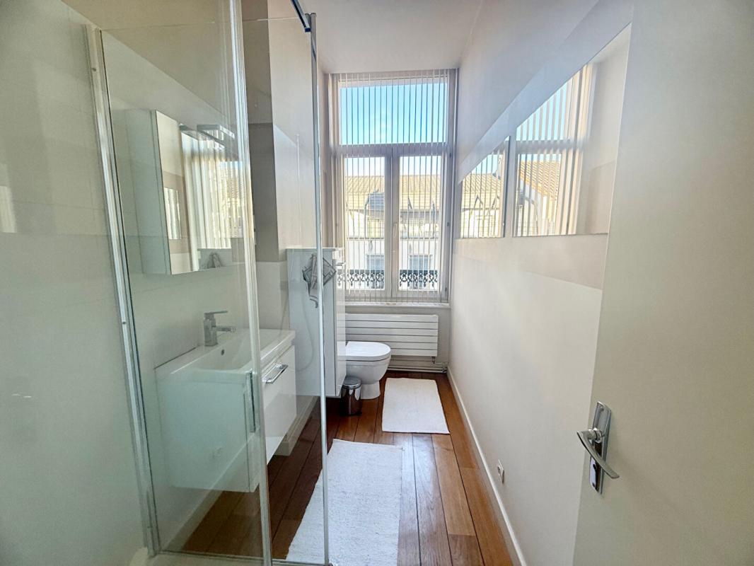 LILLE Maison de famille Vieux Lille 7 chambres 5