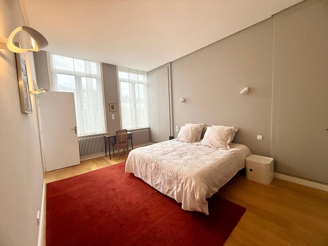 LILLE Maison de famille Vieux Lille 7 chambres 7