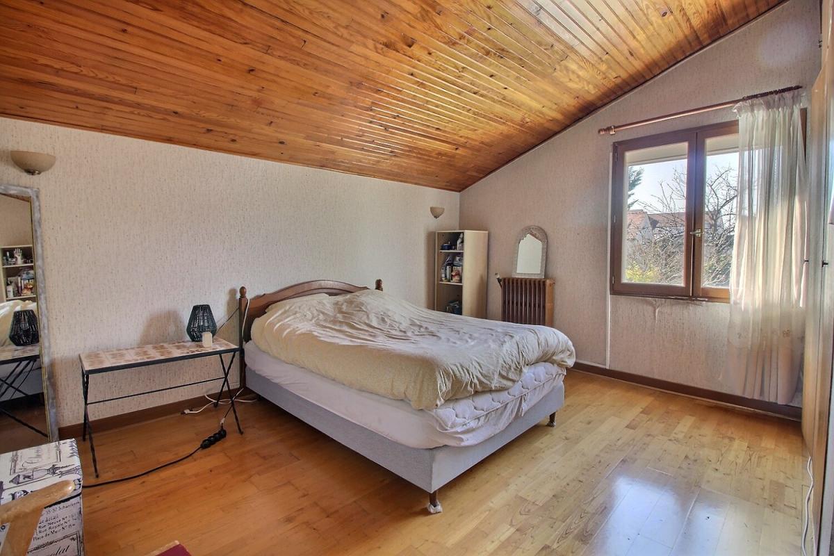 ANTONY Maison Antony 6 pièce(s) 151 m2 8