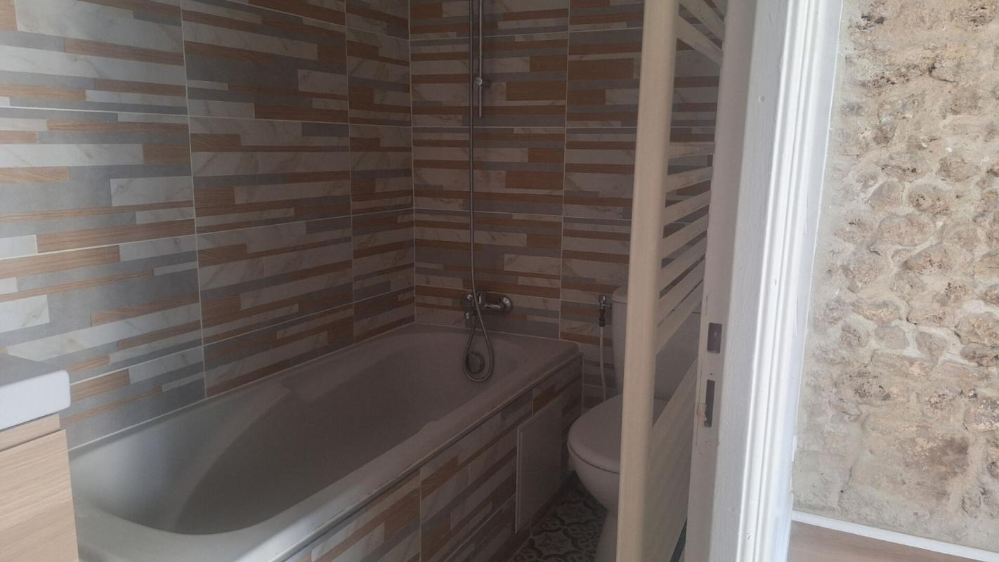 CHEVREUSE Appartement de charme Type  T2 RENOVE en RDC 8