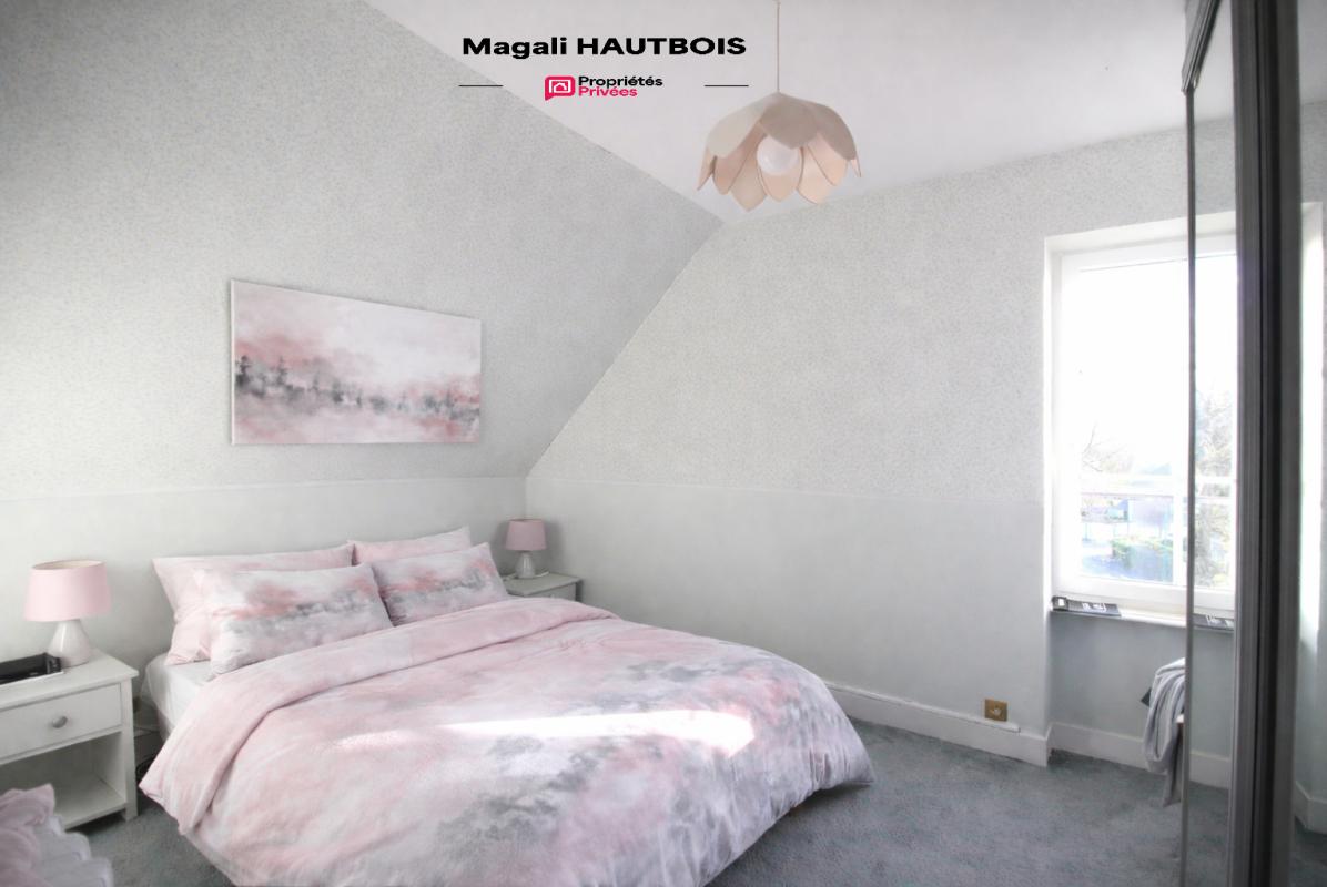 SAINT-JEAN-LE-THOMAS Villa Saint Jean Le Thomas 10 pièce(s) 220 m2 7