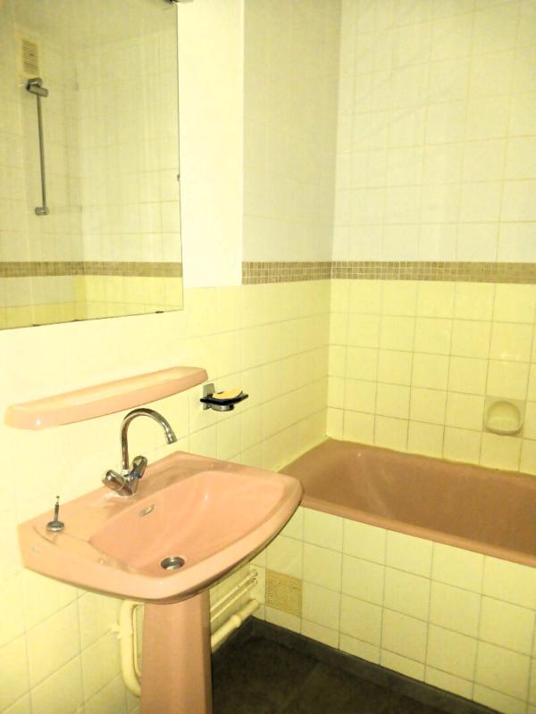 LONS-LE-SAUNIER Appartement Lons Le Saunier 2 pièce(s) 3