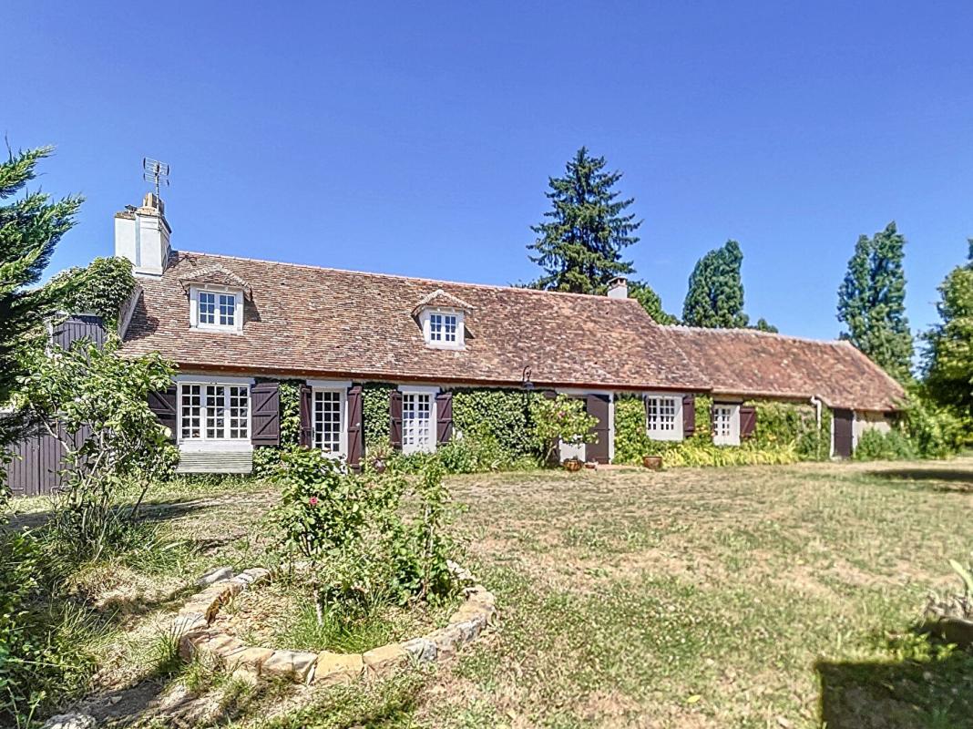 BELLEME Belle longère de 130m2 à proximité de Bellême 1