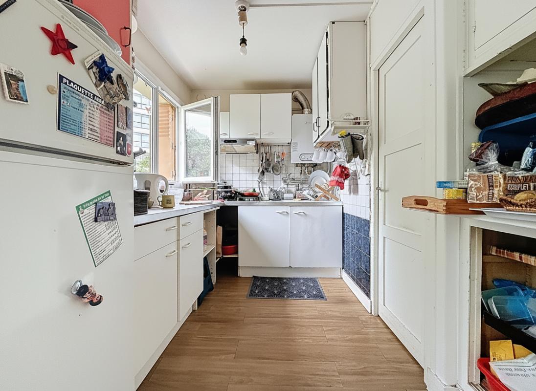 VILLEJUIF Appartement  3 pièces Metro Villejuif  Louis Aragon 3