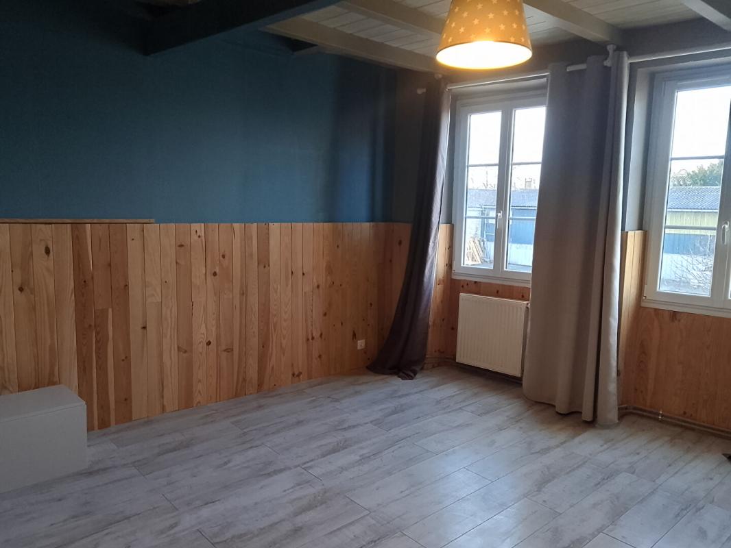 ROUILLAC Rouillac Maison de ville 120 m² , 4 chambres, avec cour et garage 7