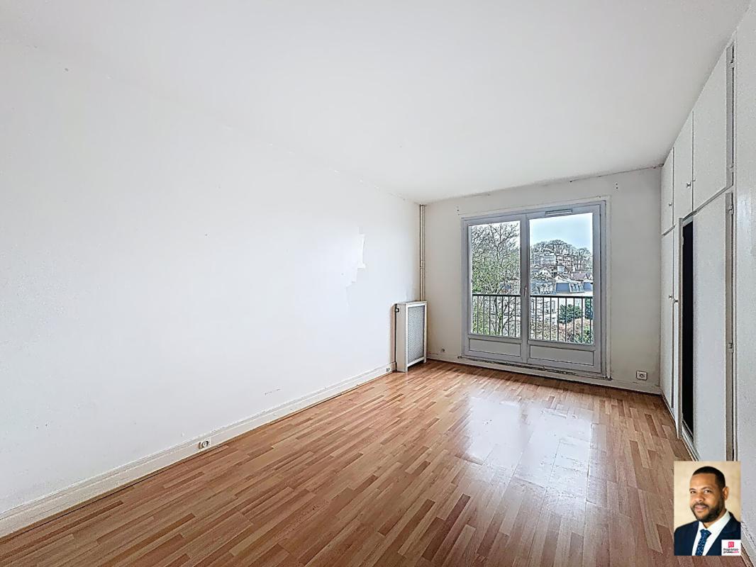 MEUDON Appartement Meudon 4 pièces + 2 caves + Parking 12