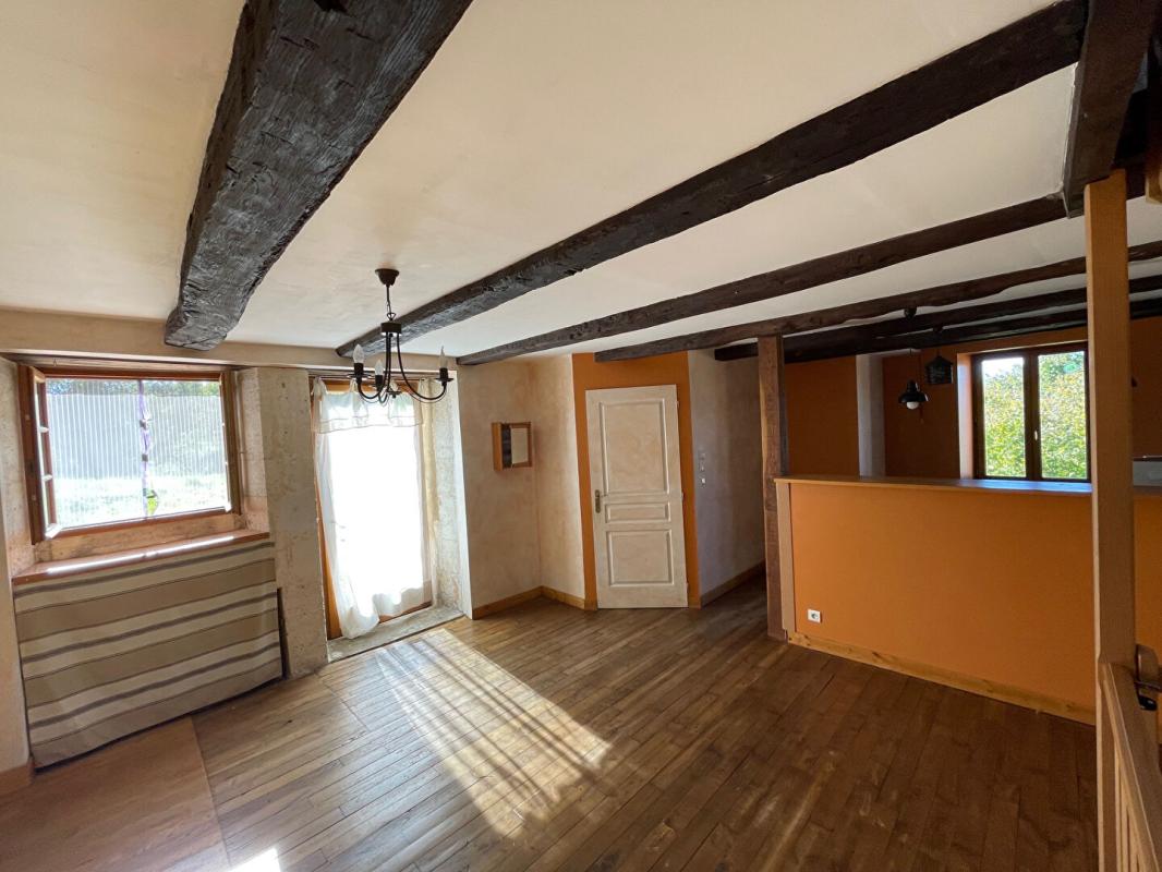 MAREUIL Maison en pierre  4 pièce(s) 88 m2 5