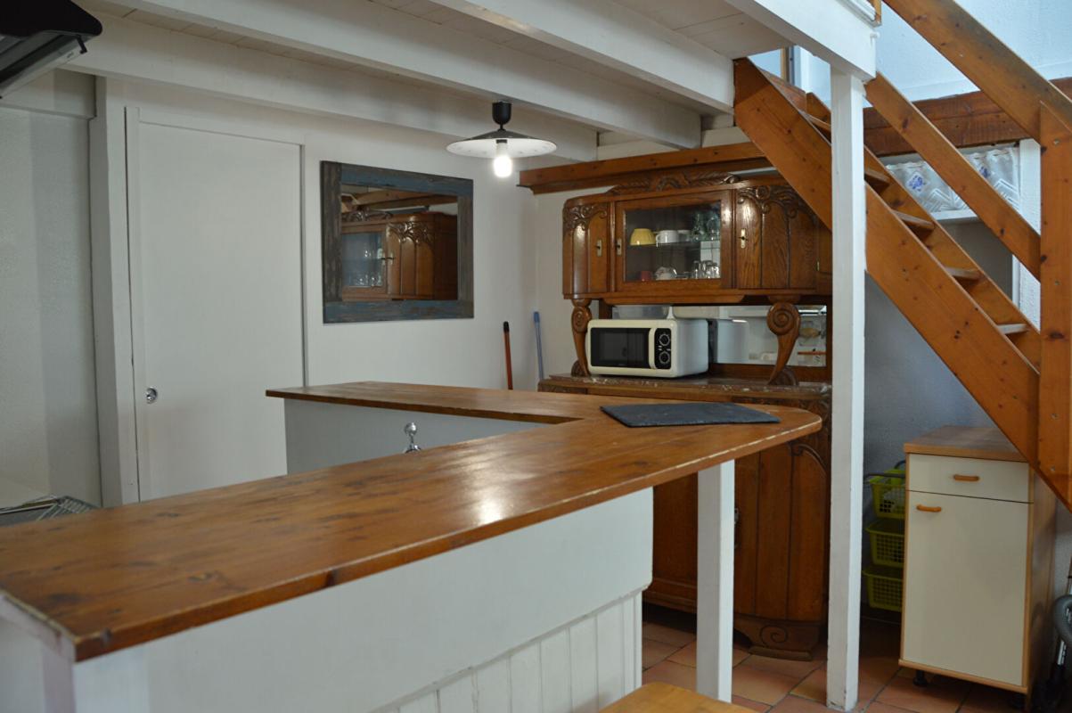 LA ROCHELLE Maison 17 La Rochelle composée de 2 logements 1