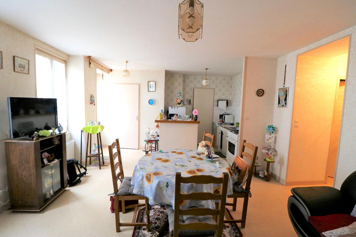 TRAMAYES Immeuble locatif 13