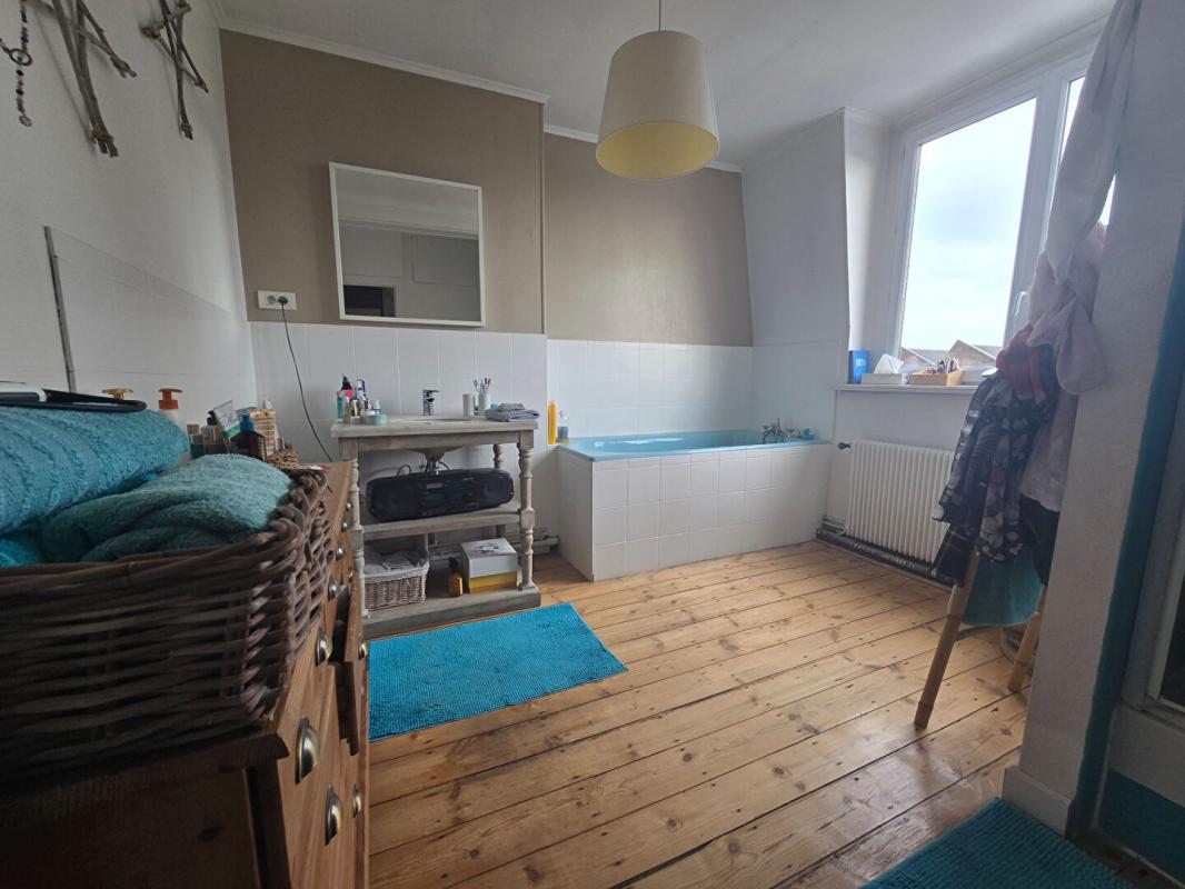 WATTRELOS Maison Semi bourgeoise 3 chambres et jardin 120 m2 6