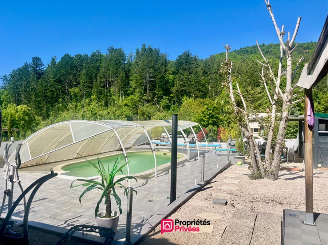 SISTERON Havre de paix au coeur de la nature - superbe maison 5 pièces sur terrain plat, à découvrir ! 1