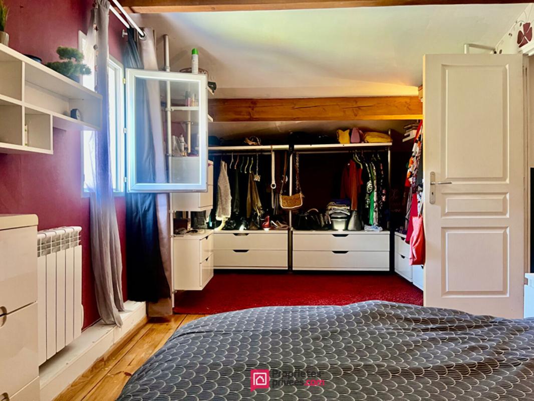 SISTERON Havre de paix au coeur de la nature - superbe maison 5 pièces sur terrain plat, à découvrir ! 15