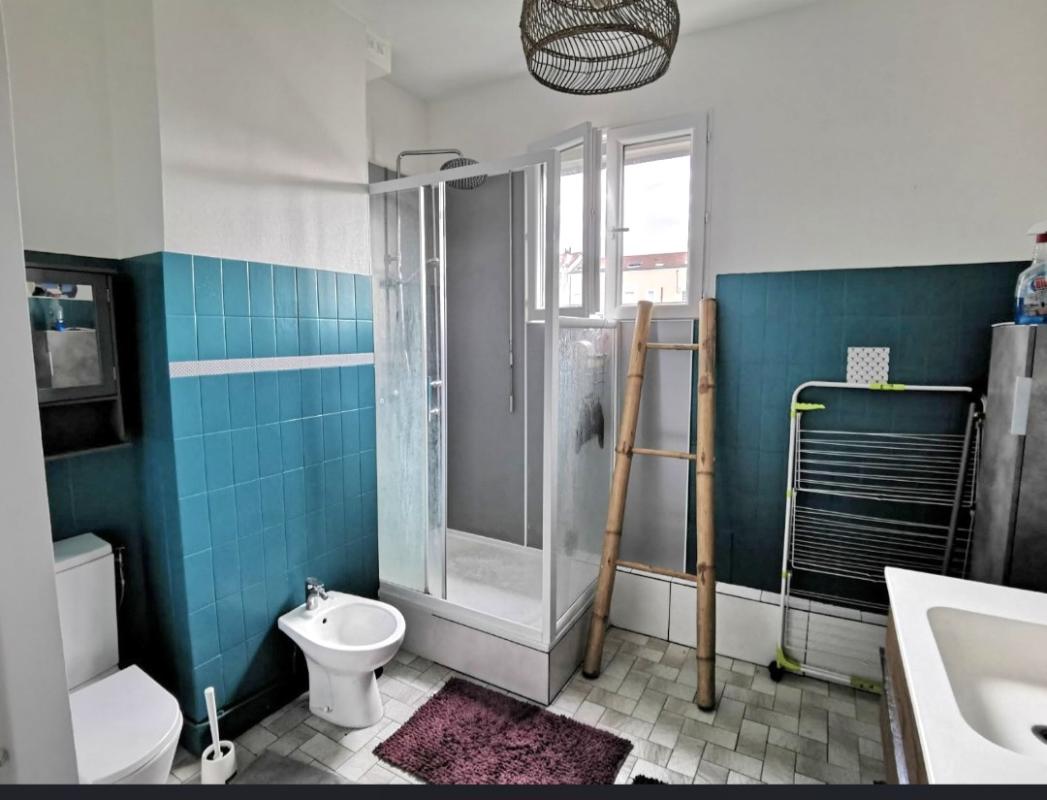 ALFORTVILLE EN EXCLUSIVITE : DUPLEX   57 M²+ GRAND  JARDIN PRIVATIF  50M²+ CAVE 10m² A  ALFORTVILLE 11