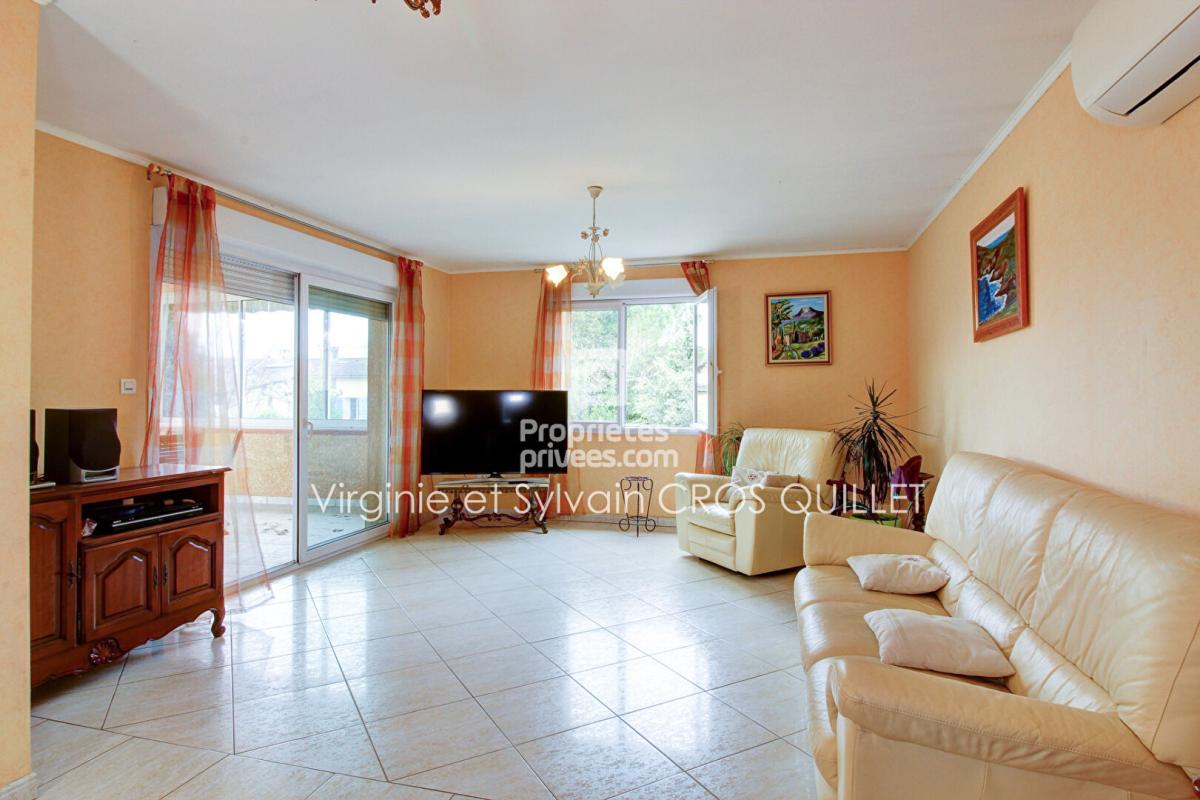 LISLE-SUR-TARN Maison T5 137 m2 avec garage sous sol 120 m² 5