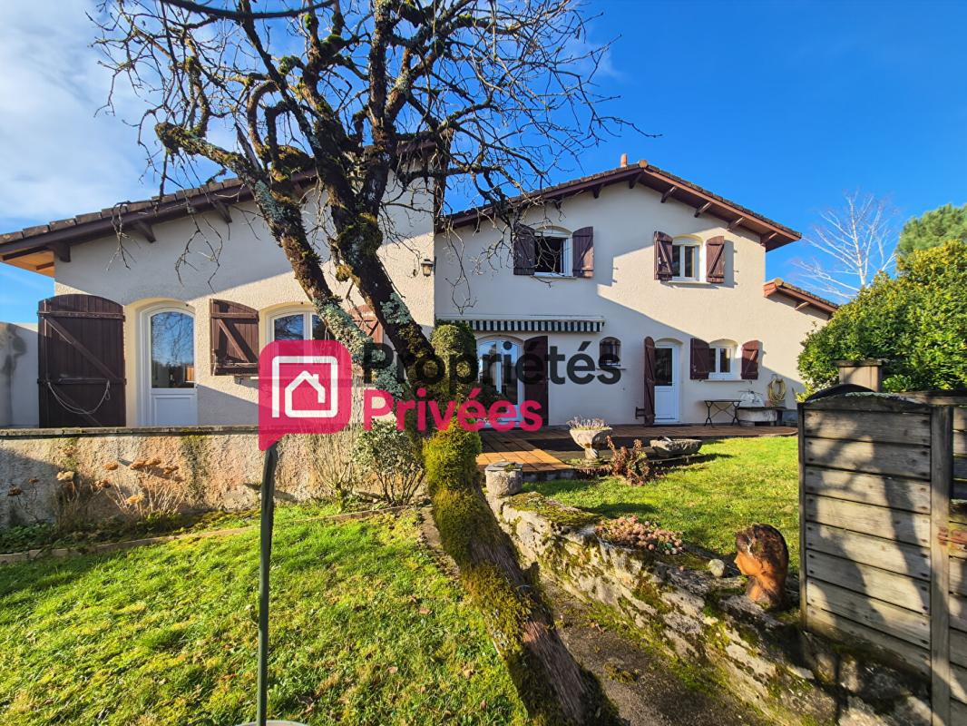 BAZAS Proche centre Bazas - Maison familiale de 170 m2 à 40 mn de Bordeaux 2