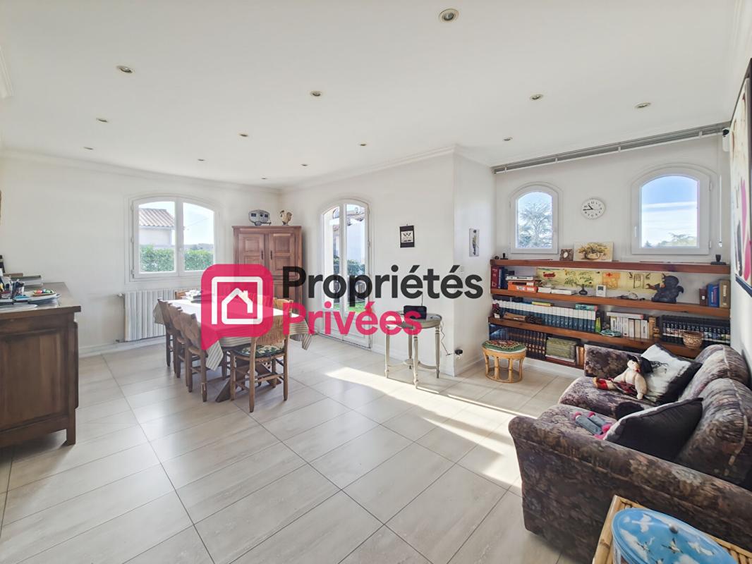 BAZAS Proche centre Bazas - Maison familiale de 170 m2 à 40 mn de Bordeaux 7