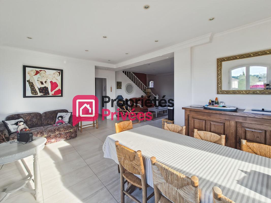 BAZAS Proche centre Bazas - Maison familiale de 170 m2 à 40 mn de Bordeaux 8