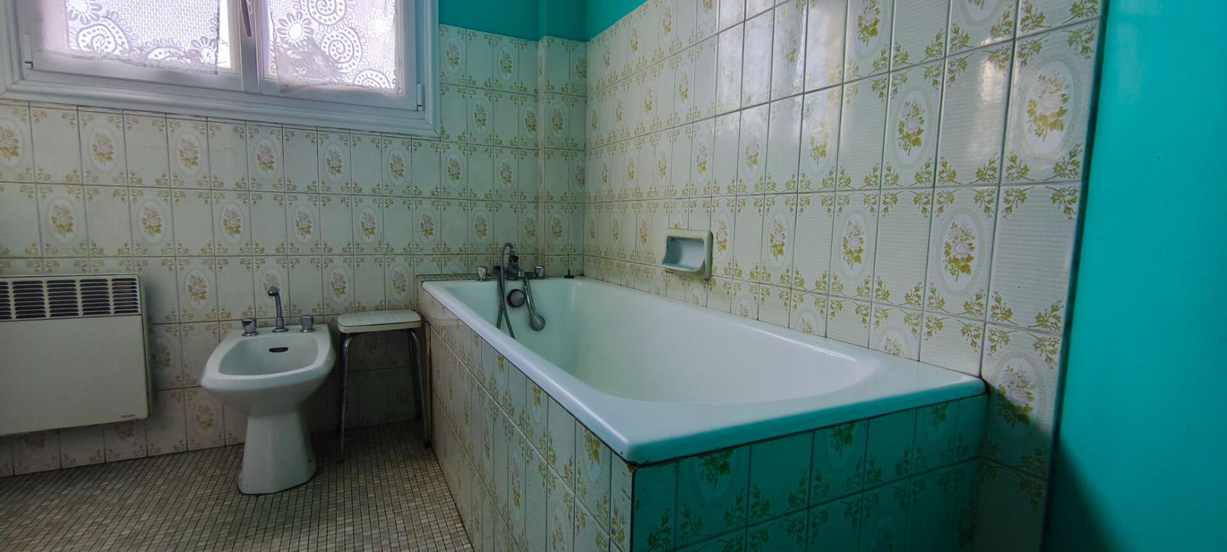 ETABLES-SUR-MER Exclusivité!! Côtes d'Armor. ÉTABLES-SUR-MER. 5 chambres, bureau, grenier aménageable, garage de 77m²...OPPORTUNITÉ INVESTISSEUR / PROJET RÉNOVATION 10