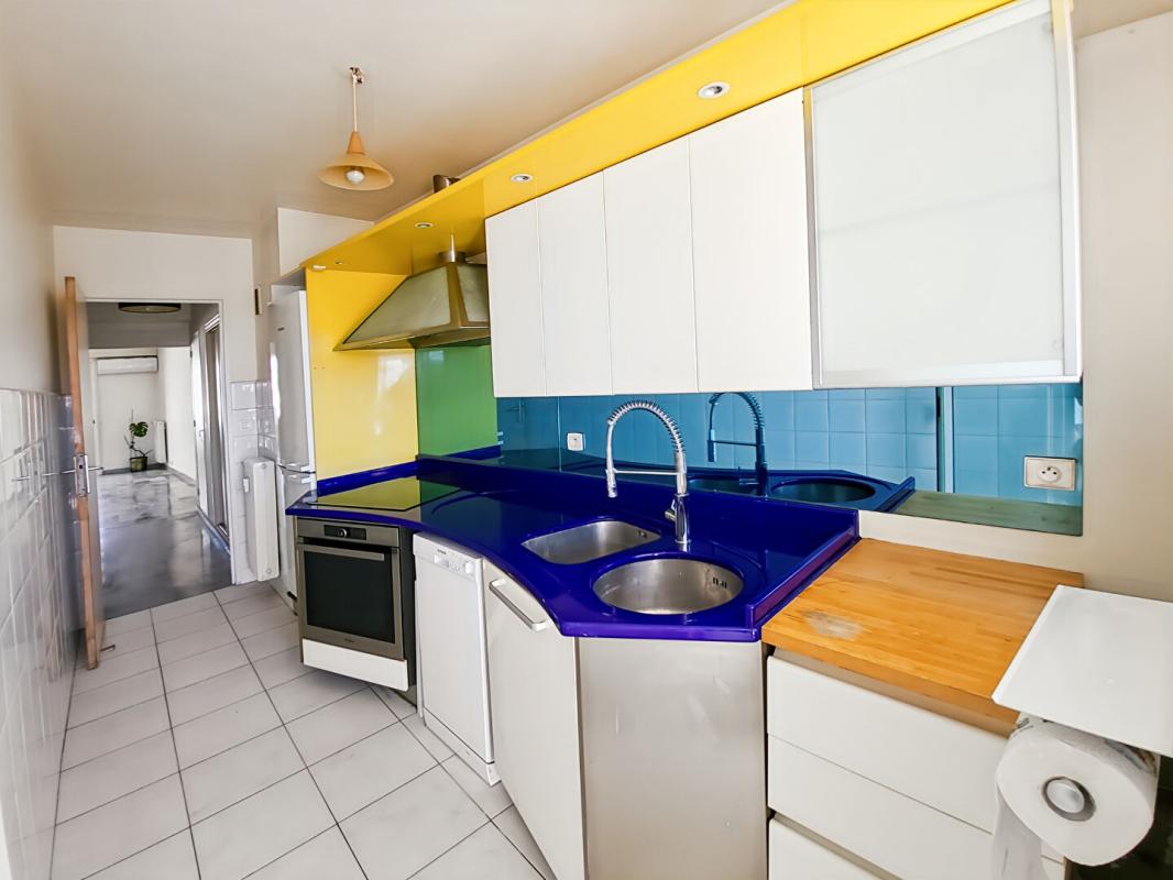 CAGNES-SUR-MER Appartement  Vue Mer Cros de Cagnes Sur Mer 2 pièces 6