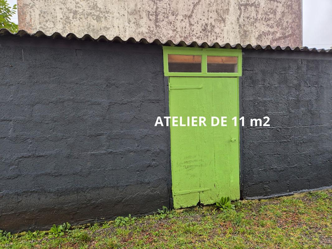 LANESTER Appartement T3 rénové avec garage, atelier et terrain à Lanester (Morbihan) 11