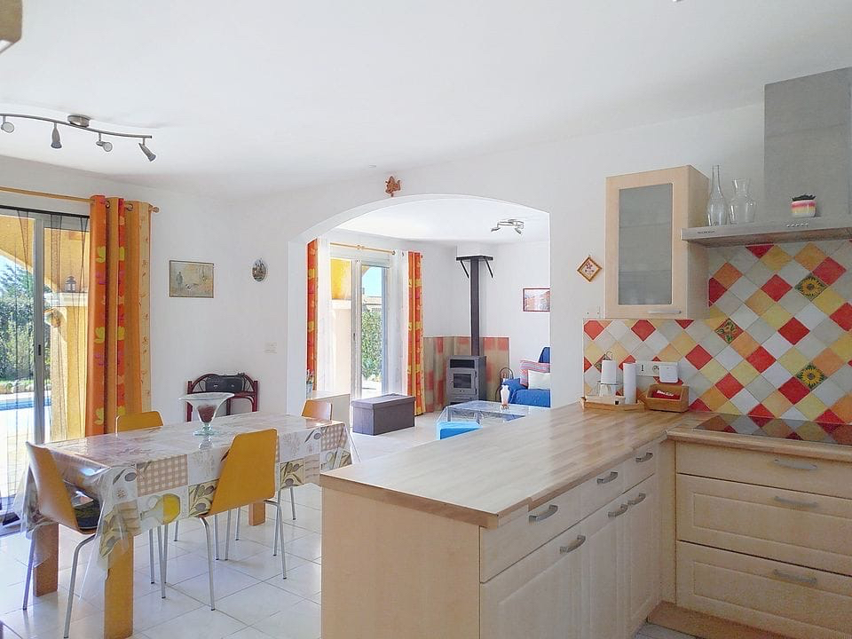 REGUSSE Maison Regusse 4 pièce(s) 102 m2 avec piscine et garage 9