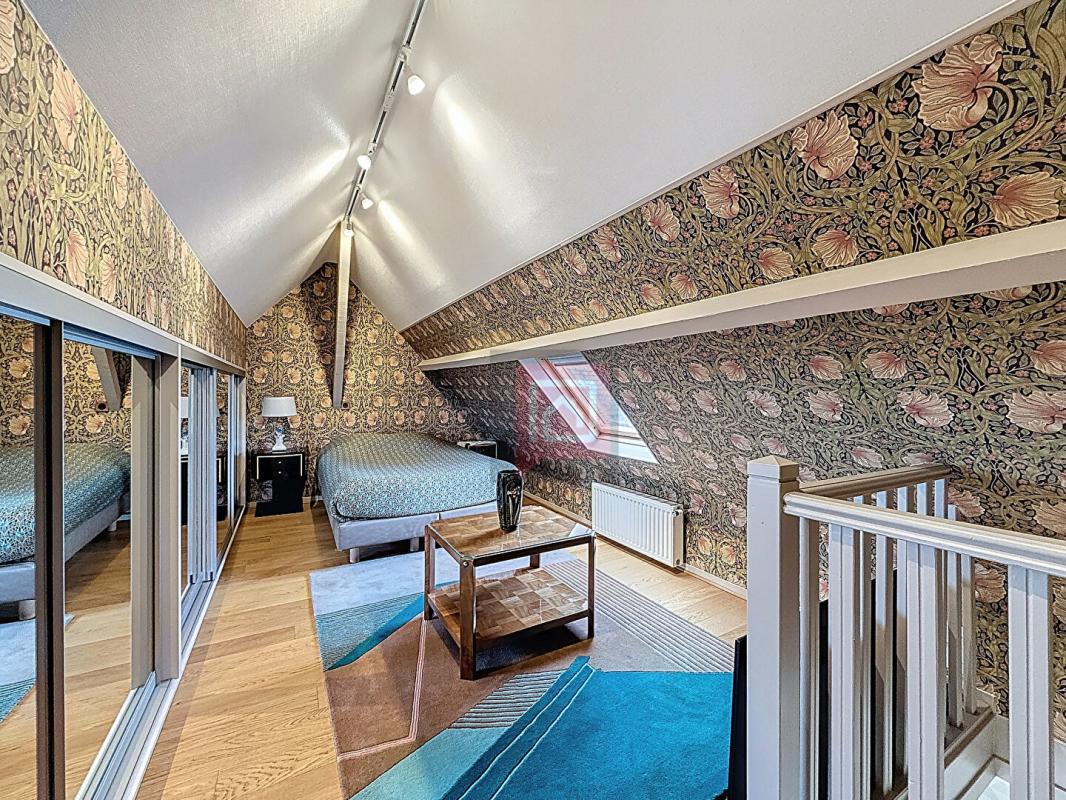 HONFLEUR Aux portes de Honfleur avec vue sur le pont de Normandie 6