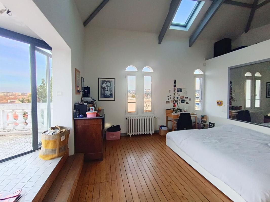 LE PERREUX-SUR-MARNE Maison Bourgeoise 7 pièces Le Perreux sur Marne (94170) 12