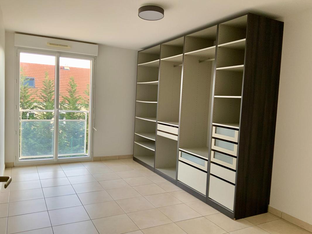 MORET-SUR-LOING Appartement familial lumineux avec balcon à Moret sur loing 9