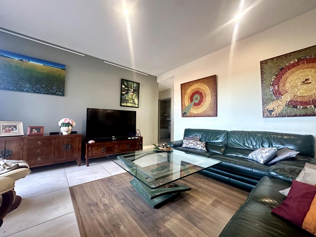 TRESSERRE Maison 4 faces avec suite parentale, sous-sol aménagé et vue dégagée ? Tresserre 1