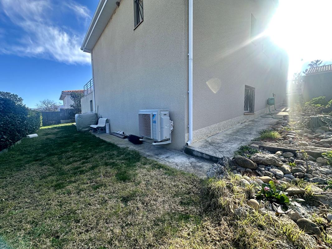 TRESSERRE Maison 4 faces avec suite parentale, sous-sol aménagé et vue dégagée ? Tresserre 15