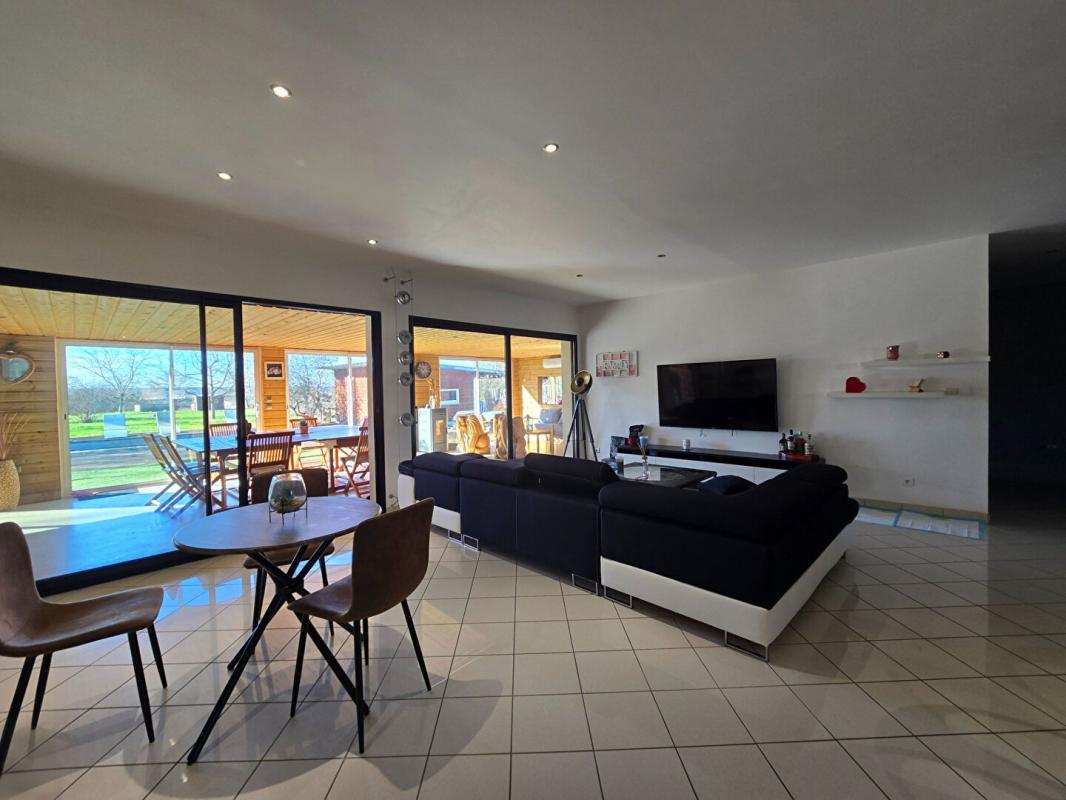 MARIOL Propriété Mariol 11 pièce(s) 340 m2 4