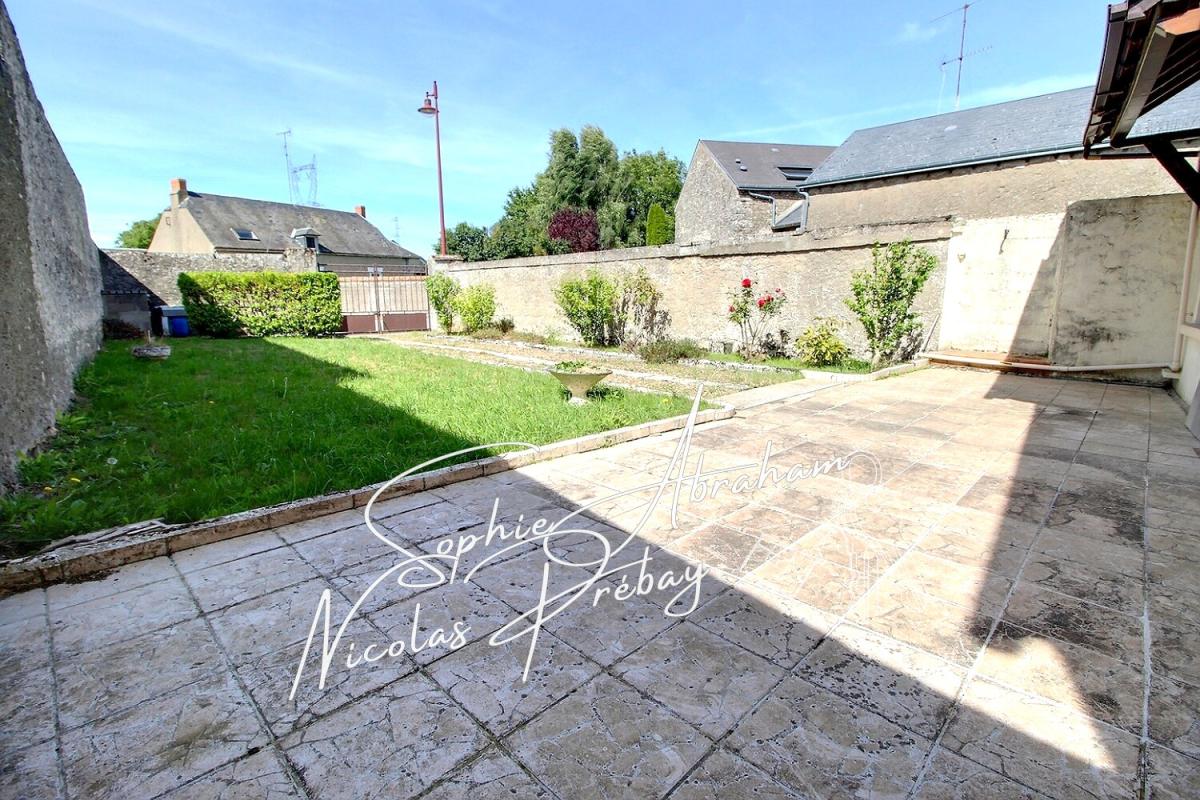 POINVILLE Maison rurale avec terrain et dépendance 2