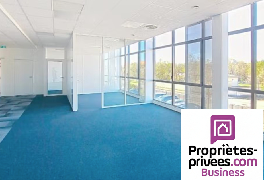 COLOMIERS 31770 COLOMIERS - Bureaux Lumineux 149 m² - Open Space & 3 Bureaux - Parking inclus 2