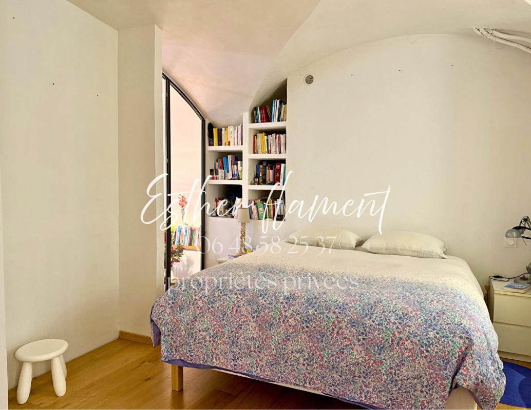 SAINT-HIPPOLYTE-DU-FORT duplex 2 LOGEMENTS Saint Hippolyte Du Fort 10 pièce(s) 351 m2 9