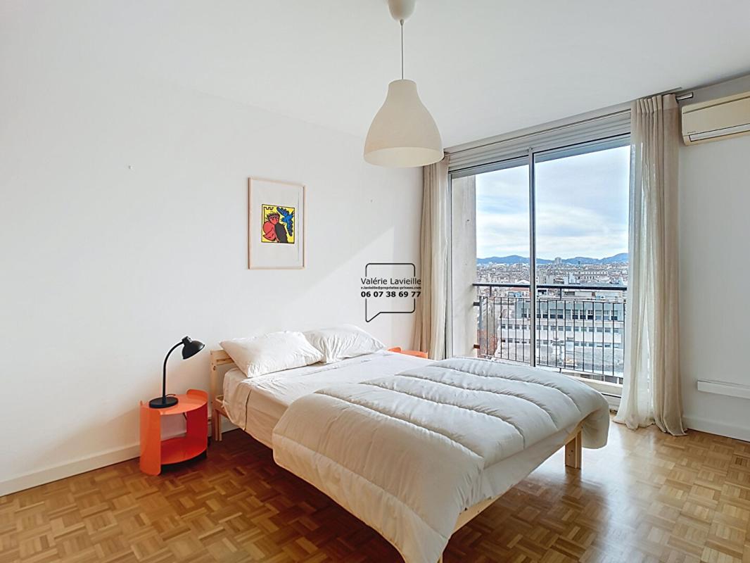 MARSEILLE-1ER-ARRONDISSEMENT Marseille (13001) BOURSE - VIEUX PORT - Exclusivité - T4 MEUBLE - VUE IMPRENABLE 15