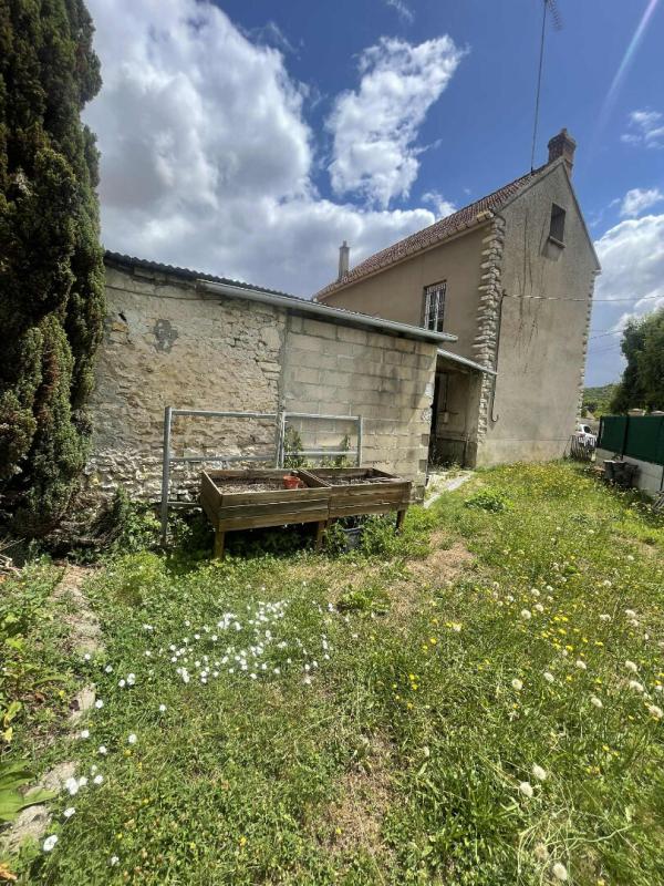 SACLAS Grande maison à Guillerval avec dependances 17