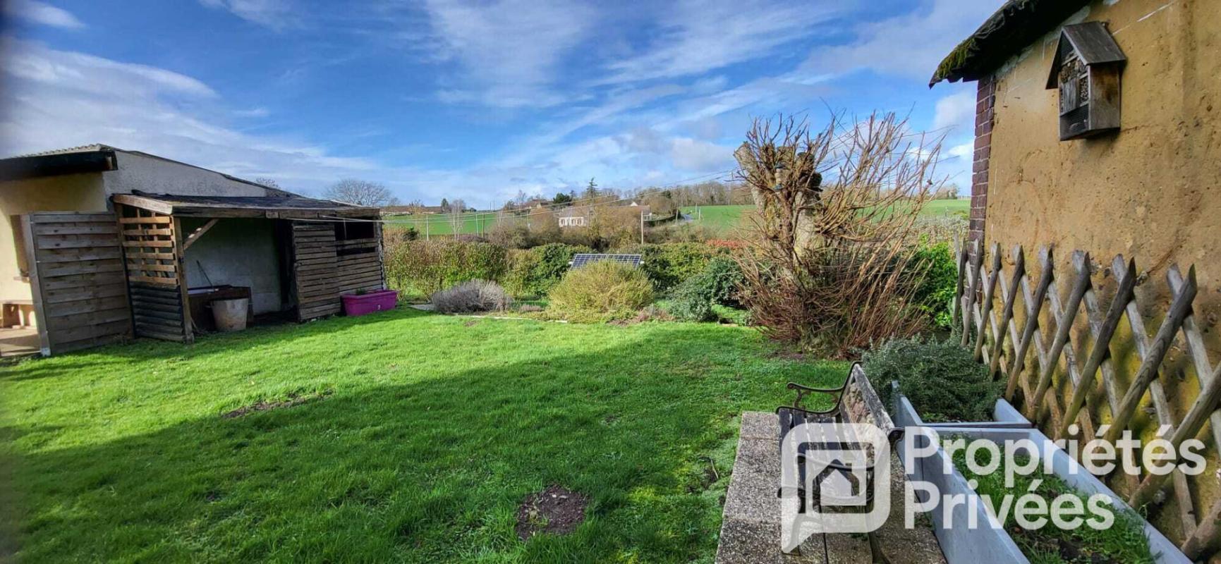 VERNEUIL-SUR-AVRE Maison de village 17